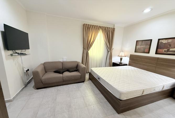 973007 - Property Image 2