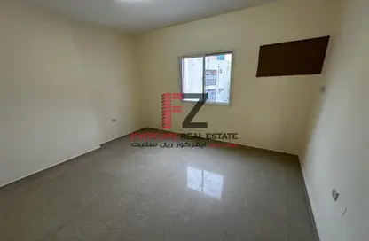 Empty Room image for: Apartment - 2 Bedrooms - 1 Bathroom for rent in Banks street - Musheireb - Doha, Image 1