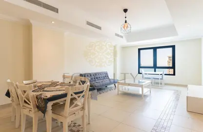 Apartment - 1 Bedroom - 2 Bathrooms for rent in East Porto Drive - Porto Arabia - The Pearl Island - Doha Apartment - 1 Bedroom - 2 Bathrooms for rent in East Porto Drive - Porto Arabia - The Pearl Island - Doha