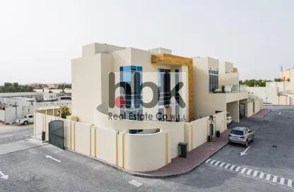 Compound - 4 Bedrooms - 5 Bathrooms for rent in 22-Villas Compound - Ain Khaled - Doha