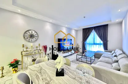 Apartment - 1 Bedroom - 2 Bathrooms for sale in Fox Hills South - Fox Hills - Lusail