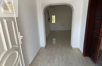 Apartment - 5 Bedrooms - 3 Bathrooms for rent in Al Sailiya - Al Sailiya - Doha