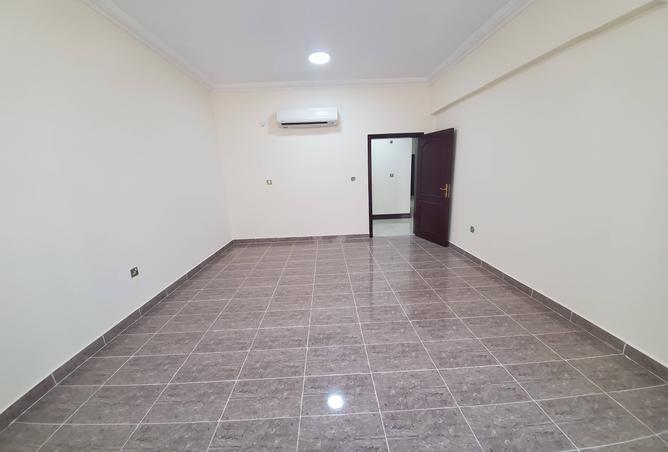 930674 - صورة العقار 3