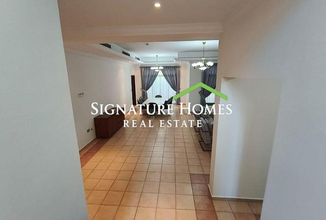 971660 - Property Image 3