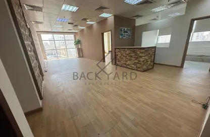 مساحات مكتبية - استوديو - 2 حمامات للايجار في منتزه 19 - المنتزه - الدوحة