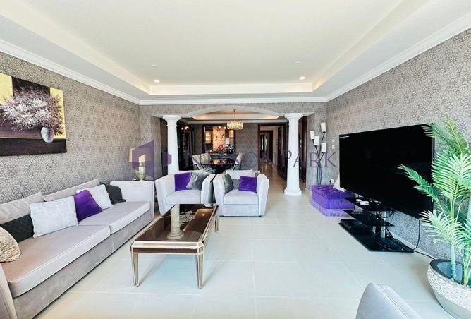 984611 - Property Image 2