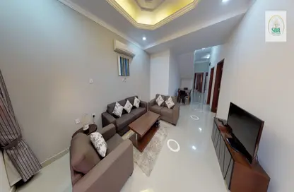 Living Room image for: Apartment - 3 Bedrooms - 4 Bathrooms for rent in Al Ebb - Al Kheesa - Umm Salal Mohammed, Image 1