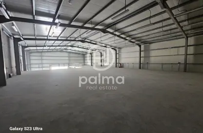 Warehouse - Studio - 5 Bathrooms for rent in East Industrial Street - Birkat Al Awamer - Al Wakra