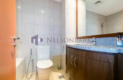 Bathroom image for: Apartment - 3 Bedrooms - 3 Bathrooms for rent in Viva Bahriyah - The Pearl Island - Doha, Image 1
