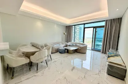 Apartment - 2 Bedrooms - 3 Bathrooms for rent in Marina Tower 23 - Marina District - Lusail