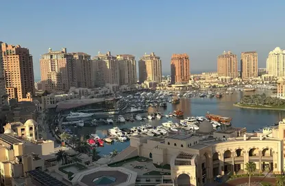 Apartment - 2 Bedrooms - 3 Bathrooms for rent in West Porto Drive - Porto Arabia - The Pearl Island - Doha