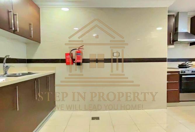 957712 - Property Image 2