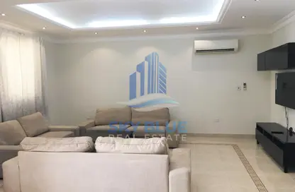 Villa - 5 Bedrooms - 6 Bathrooms for rent in Madinat Khalifa South - Madinat Khalifa - Doha