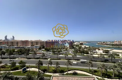 Apartment - 2 Bedrooms - 3 Bathrooms for rent in Tower 14 - Porto Arabia - The Pearl Island - Doha