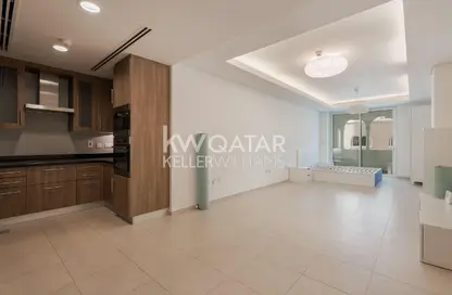 Apartment - Studio - 1 Bathroom for rent in Viva Bahriyah - The Pearl Island - Doha Apartment - Studio - 1 Bathroom for rent in Viva Bahriyah - The Pearl Island - Doha