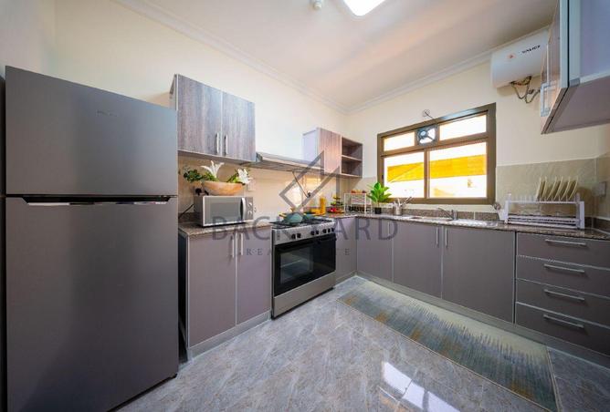 963651 - Property Image 3