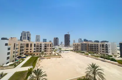 Apartment - 2 Bedrooms - 3 Bathrooms for sale in Dara - Fox Hills - Lusail