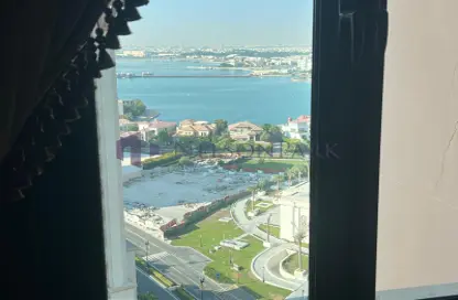 Apartment - 1 Bedroom - 2 Bathrooms for rent in Porto Arabia - The Pearl Island - Doha