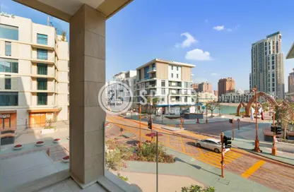 Apartment - 1 Bedroom - 2 Bathrooms for rent in Gewan Island - The Pearl Island - Doha