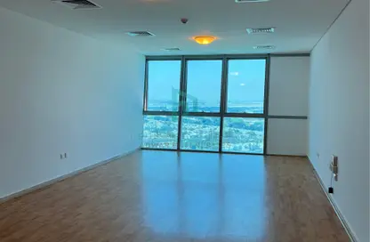 Apartment - 2 Bedrooms - 3 Bathrooms for sale in Zig Zag Tower A - Zig Zag Towers - West Bay - Doha