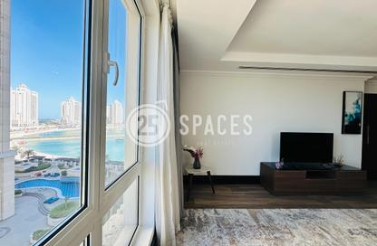 Apartment - Studio - 1 Bathroom for rent in Viva West - Viva Bahriyah - The Pearl Island - Doha