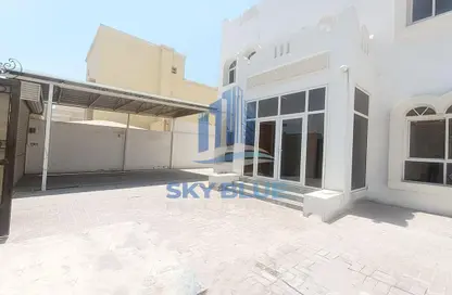 Villa - 5 Bedrooms - 6 Bathrooms for rent in Al Thumama - Al Thumama - Doha