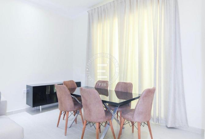 965584 - Property Image 3