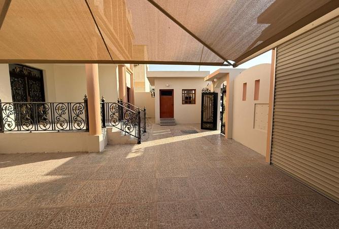 1006089 - Property Image 2