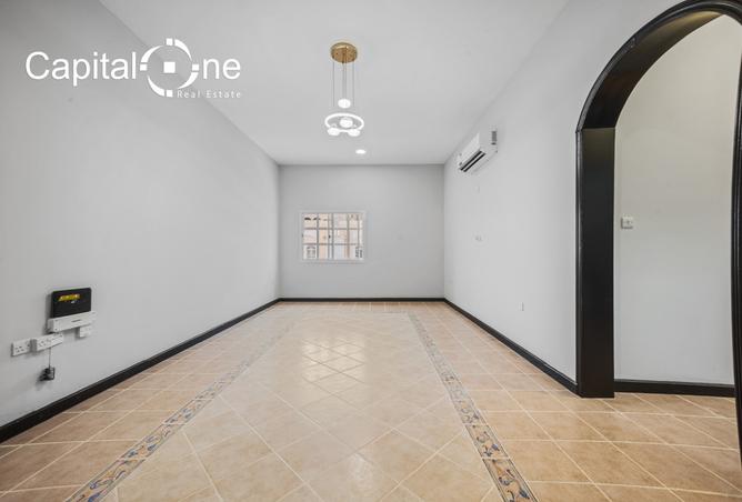 961164 - Property Main Image