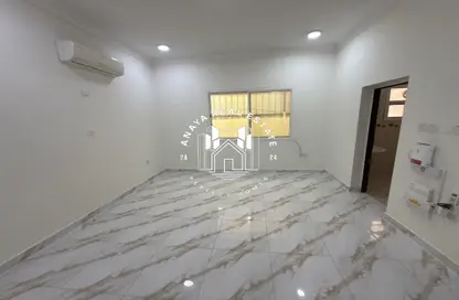 فيلا - غرفة نوم - 1 حمام للايجار في فيلات دار السلام - أبو هامور - الدوحة