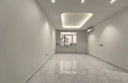 Apartment - 2 Bedrooms - 3 Bathrooms for rent in Al Messila - Al Messila - Doha