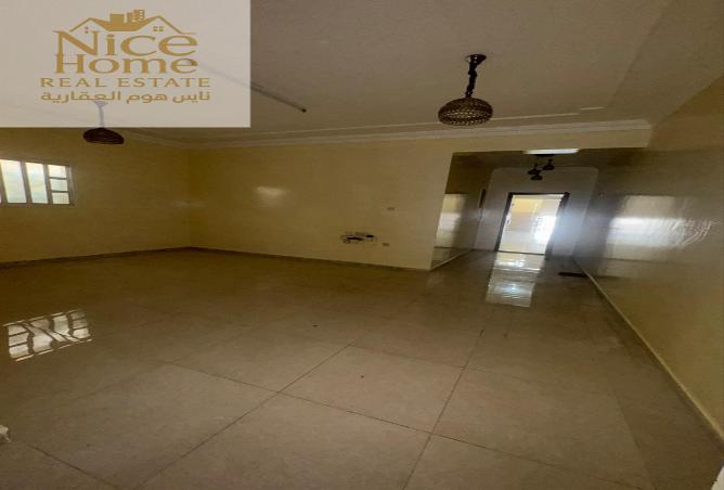 905864 - Property Image 3