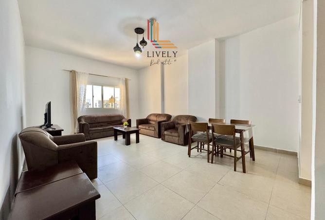 991415 - Property Image 3