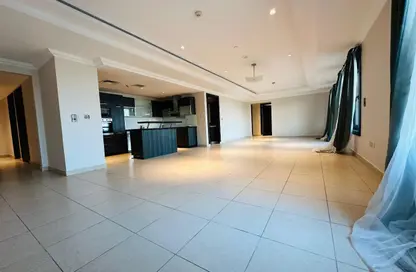 Apartment - 2 Bedrooms - 4 Bathrooms for sale in East Porto Drive - Porto Arabia - The Pearl Island - Doha