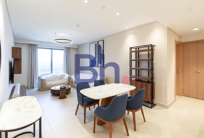 992728 - Property Image 2