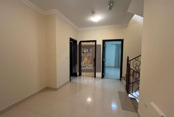 955647 - Property Image 2