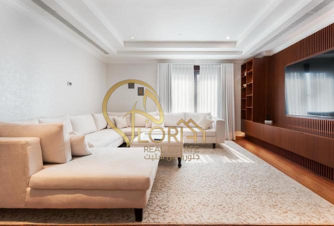 967455 - Property Image 3