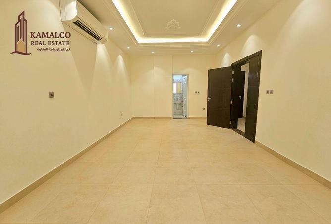 953902 - Property Main Image