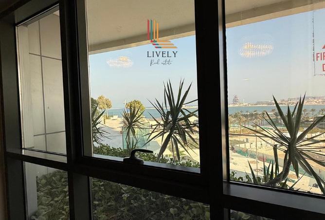 982196 - Property Image 2