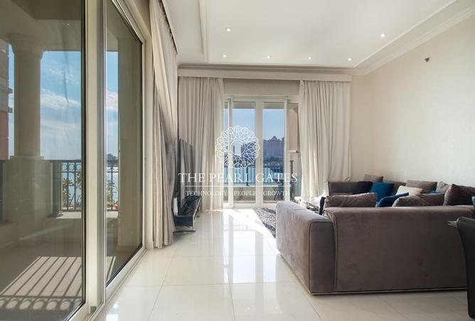 969512 - Property Image 2