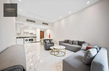 Living Room image for: Apartment - 1 Bedroom - 2 Bathrooms for rent in Fox Hills A13 - Fox Hills - Lusail, Image 1