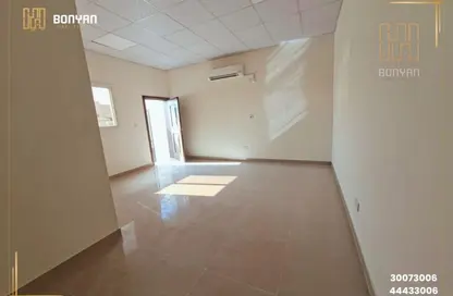 Apartment - 1 Bedroom - 1 Bathroom for rent in Bin Omran 35 - Fereej Bin Omran - Doha