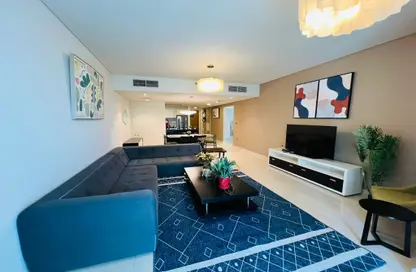 Apartment - 2 Bedrooms - 3 Bathrooms for rent in Marina Tower 07 - Marina District - Lusail