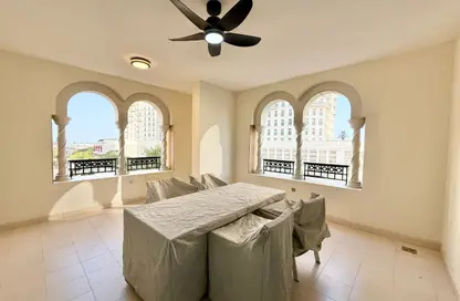 Apartment - 2 Bedrooms - 4 Bathrooms for rent in Viva West - Viva Bahriyah - The Pearl Island - Doha