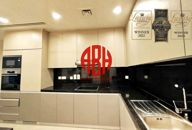 981709 - Property Image 2