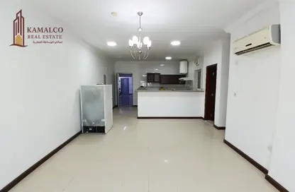 Apartment - 3 Bedrooms - 3 Bathrooms for rent in Old Airport Road - Doha