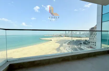 Apartment - 1 Bedroom - 1 Bathroom for rent in Marina Tower 02 - Marina District - Lusail