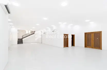 Villa - 6 Bedrooms - 7+ Bathrooms for rent in West Bay Lagoon Street - West Bay Lagoon - Doha