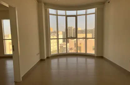 شقة - غرفة نوم - 2 حمامات للايجار في فريج عبد العزيز - فريج عبد العزيز - الدوحة