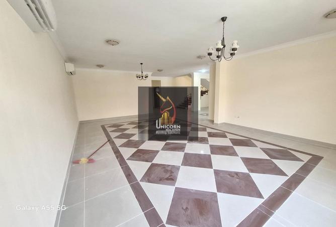 936238 - Property Image 2